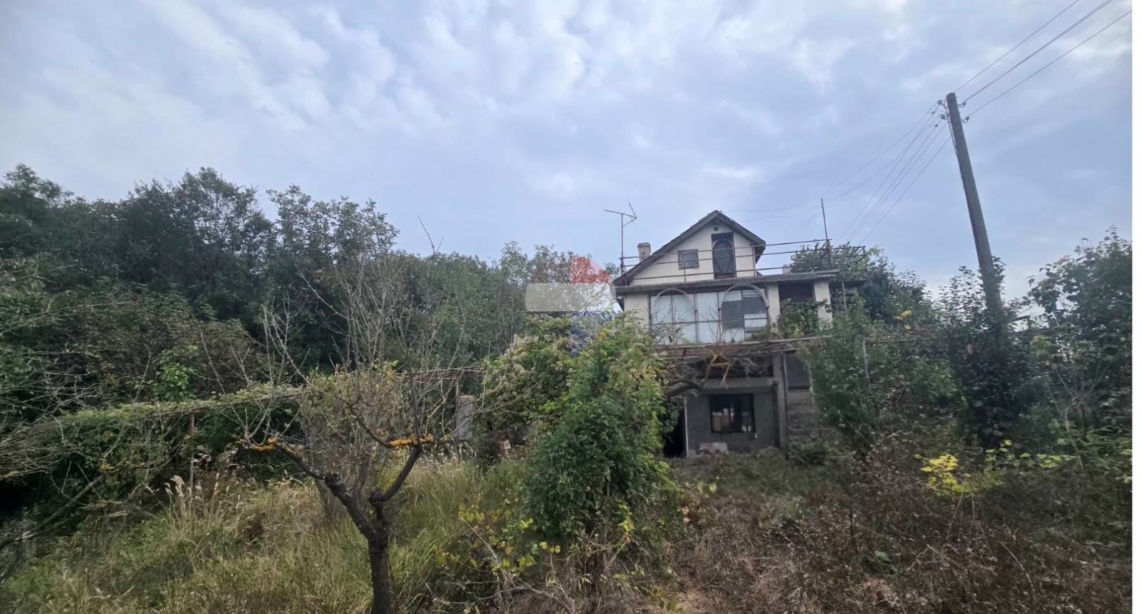 Продава КЪЩА, с. Орешак, област Варна