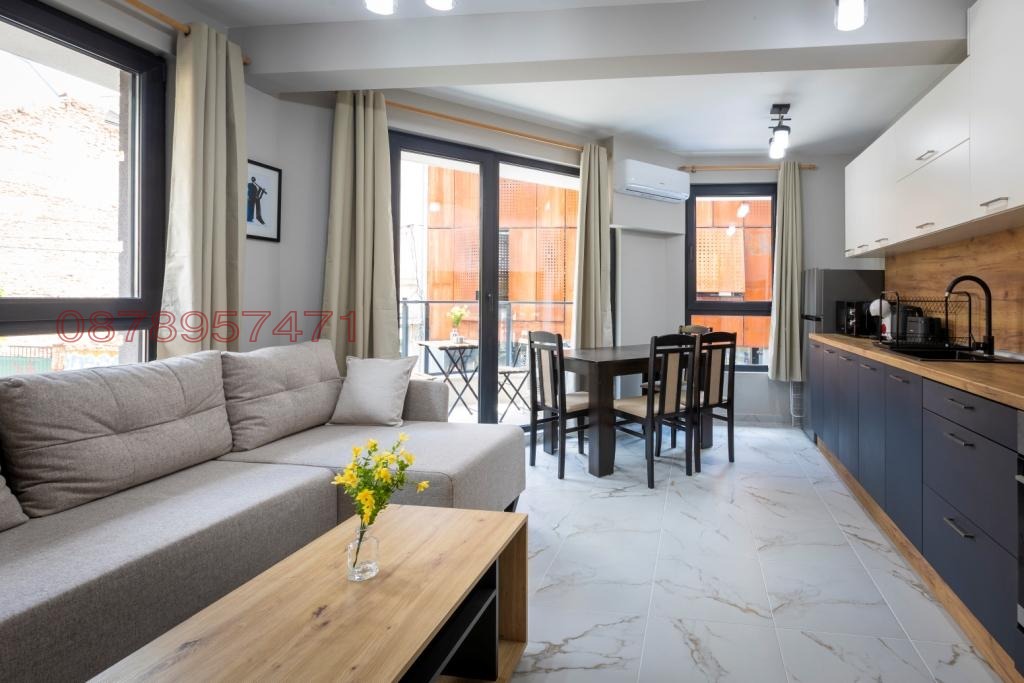 Продава ХОТЕЛ, гр. София, Център, снимка 6 - Хотели - 56080671