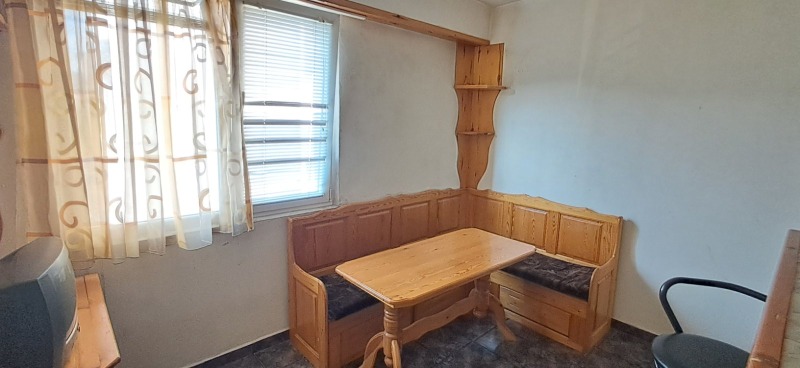 Myytävänä  1 makuuhuone Šumen , Bojan Balgaranov 1 , 76 neliömetriä | 55850824 - kuva [8]