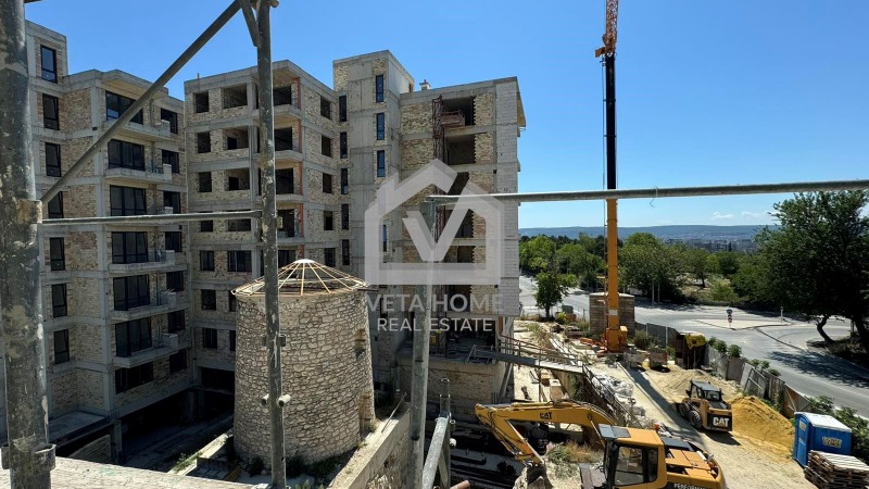 À venda  2 quartos Varna , Izgrev , 89 m² | 56001915