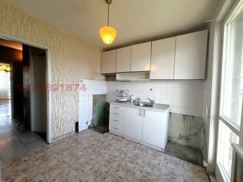 Продава 3-СТАЕН, гр. София, Мусагеница, снимка 4 - Апартаменти - 53499857