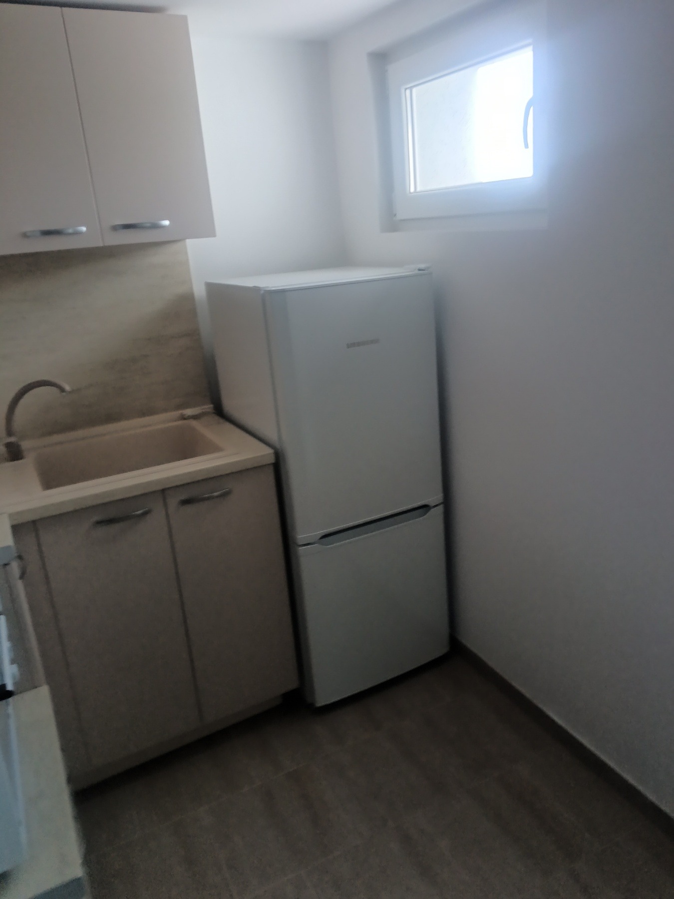 Продава 1-СТАЕН, гр. Разград, Възраждане, снимка 4 - Апартаменти - 54344968