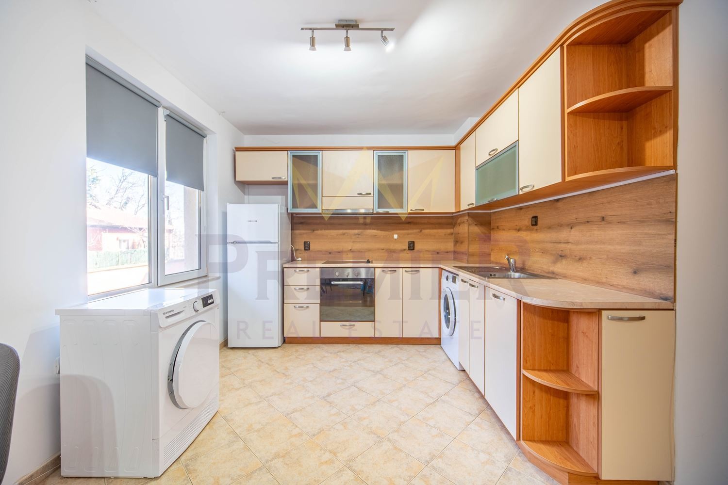 Продава 2-СТАЕН, гр. Варна, Бриз, снимка 3 - Апартаменти - 53794198