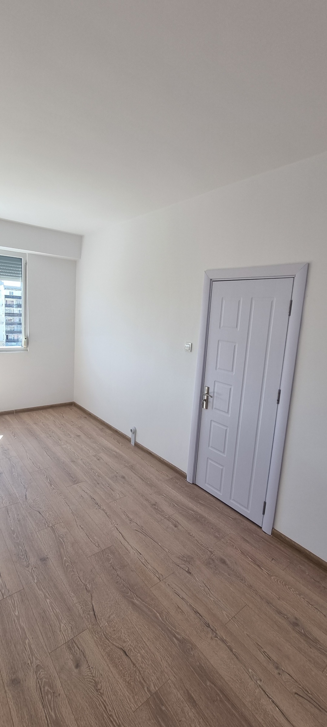 Продава 2-СТАЕН, гр. Разград, Орел, снимка 3 - Апартаменти - 56010287