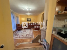 ����� ������� ����,���� �����, �-� ����� �����>