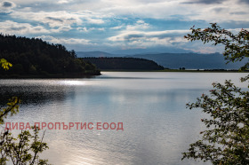 Парцел с. Ново село, област София 4