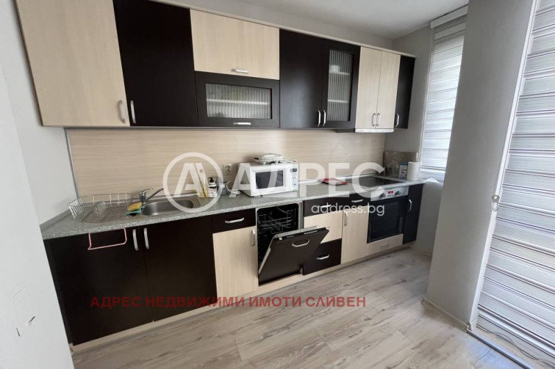 Na sprzedaż  2 sypialnie Sliwen , Centar , 95 mkw | 58087995 - obraz [2]