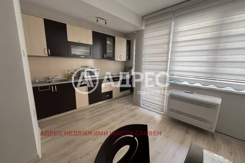 Na sprzedaż  2 sypialnie Sliwen , Centar , 95 mkw | 58087995