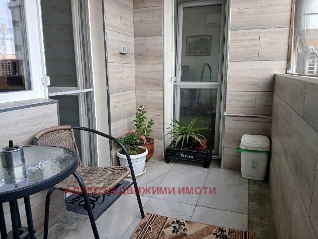 Продава МНОГОСТАЕН, гр. Стара Загора, Три чучура - север