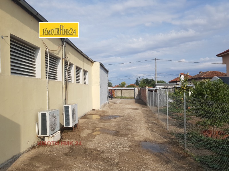 Till salu  Hus region Plovdiv , Graf Ignatievo , 280 kvm | 23143381 - bild [4]