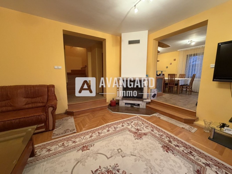 Продава КЪЩА, гр. Варна, м-т Долна Трака, снимка 2 - Къщи - 52925203