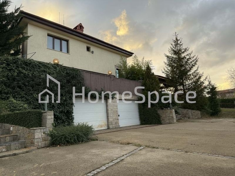 Продава КЪЩА, гр. София, с. Лозен