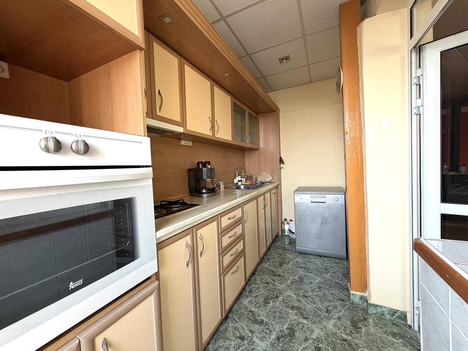 Продава 3-СТАЕН, гр. Шумен, Добруджански, снимка 2 - Апартаменти - 55571809