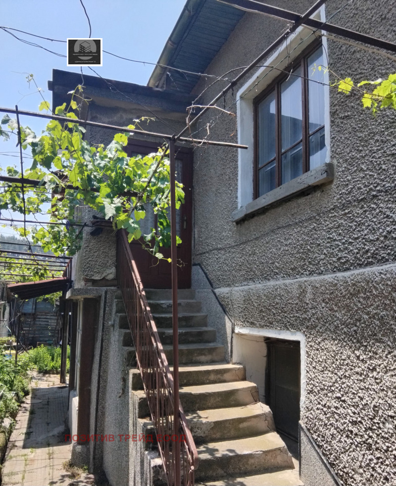 Продава КЪЩА в област Кюстендил, гр. Дупница - 85 кв.м / 56 242.11 € » 110 000 лв., ПОЗИТИВ ТРЕЙД ЕООД