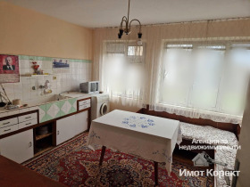 3 slaapkamers Asenovgrad, regio Plovdiv 1