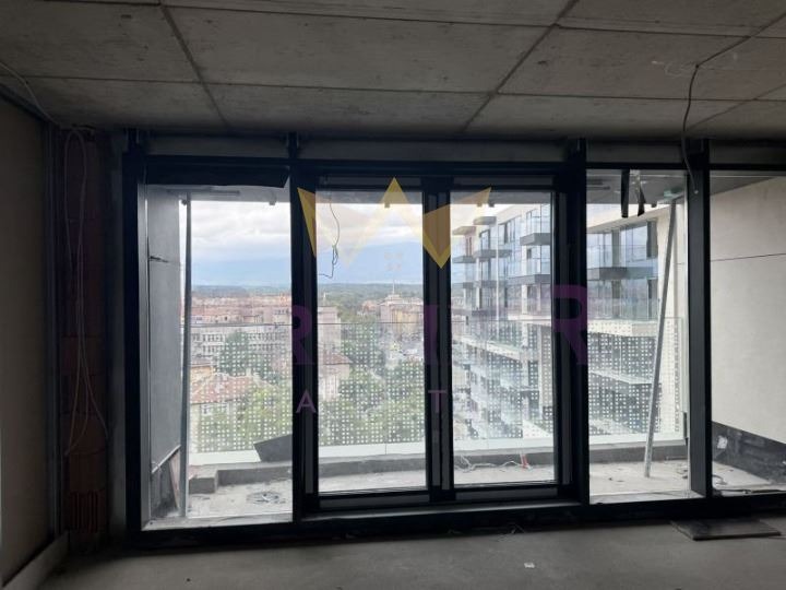 Продава 4-СТАЕН, гр. София, Оборище, снимка 4 - Апартаменти - 53004411