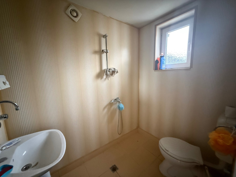 Продава КЪЩА, с. Мадара, област Шумен, снимка 6 - Къщи - 53451119