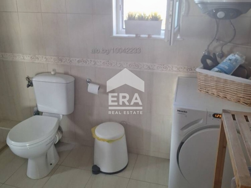 Продава КЪЩА, гр. Хасково, в.з. Хасково, снимка 8 - Къщи - 55807876