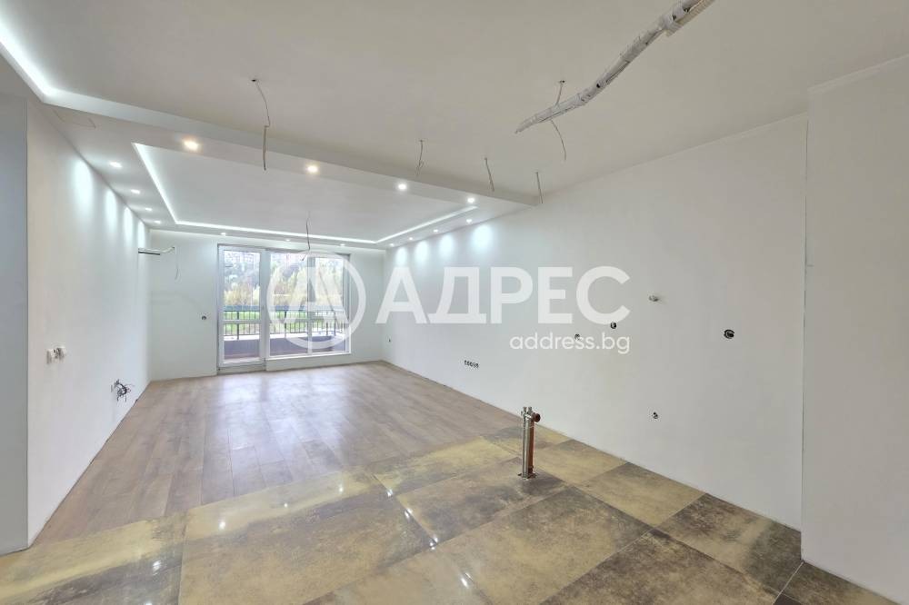 Продава 3-СТАЕН, гр. София, Сухата река