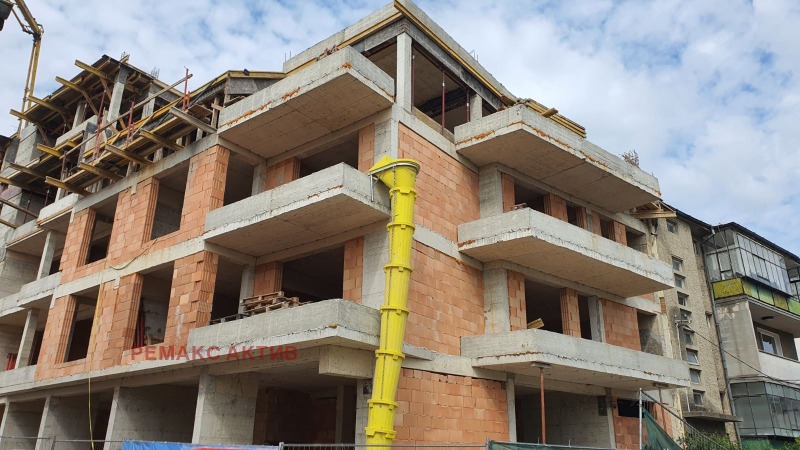 Te koop  2 slaapkamers Varna , Asparuchovo , 101 m² | 23438806