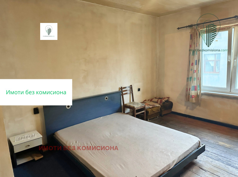 Продава 3-СТАЕН, гр. София, Център