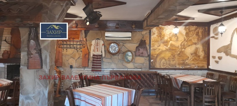 Продава ХОТЕЛ, гр. Каварна, област Добрич, снимка 2 - Хотели - 53456877