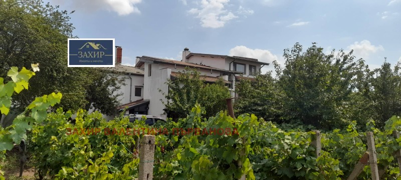 Продава ХОТЕЛ, гр. Каварна, област Добрич