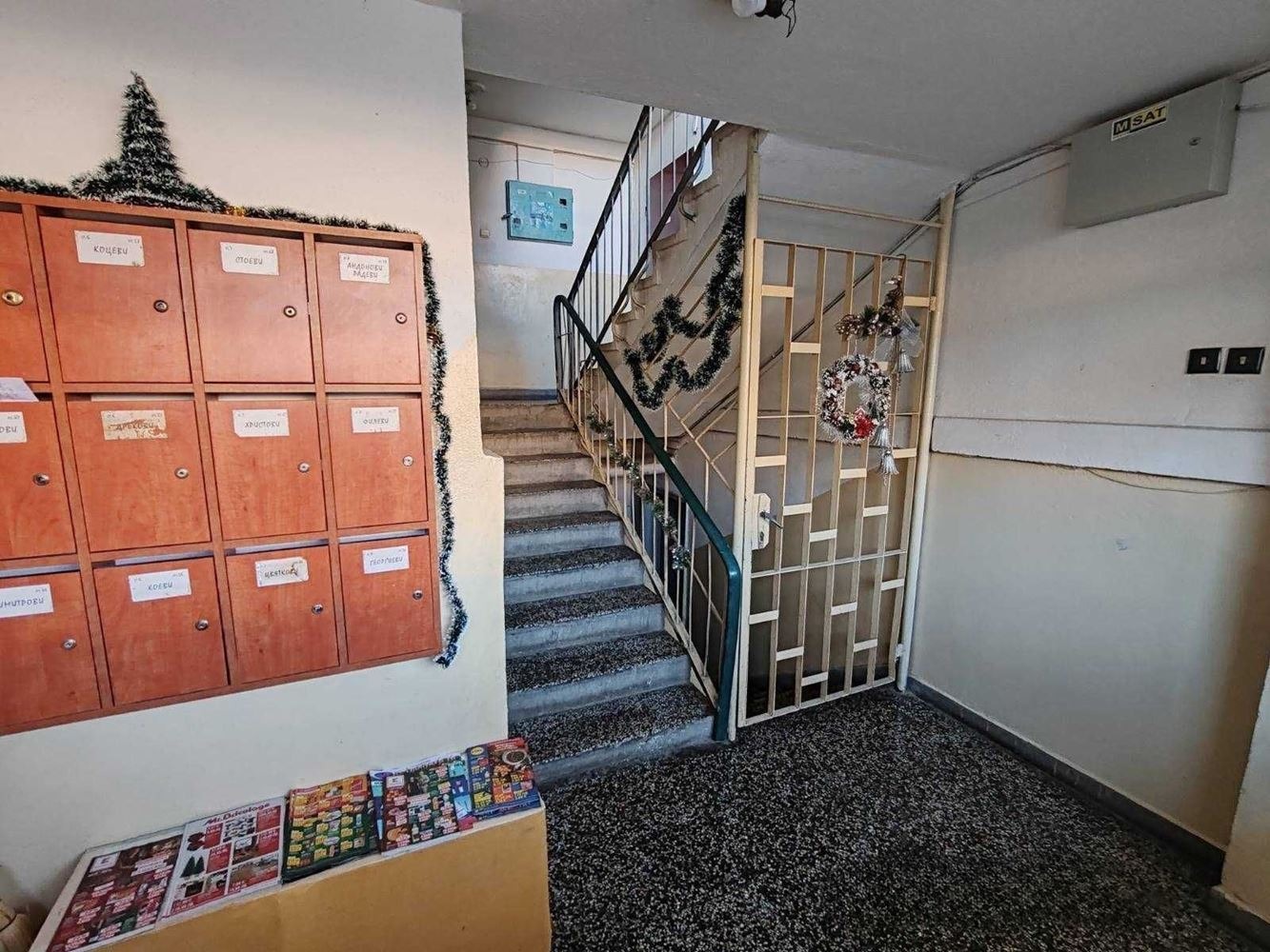 Продава 2-СТАЕН, гр. Варна, Цветен квартал, снимка 14 - Апартаменти - 54067727