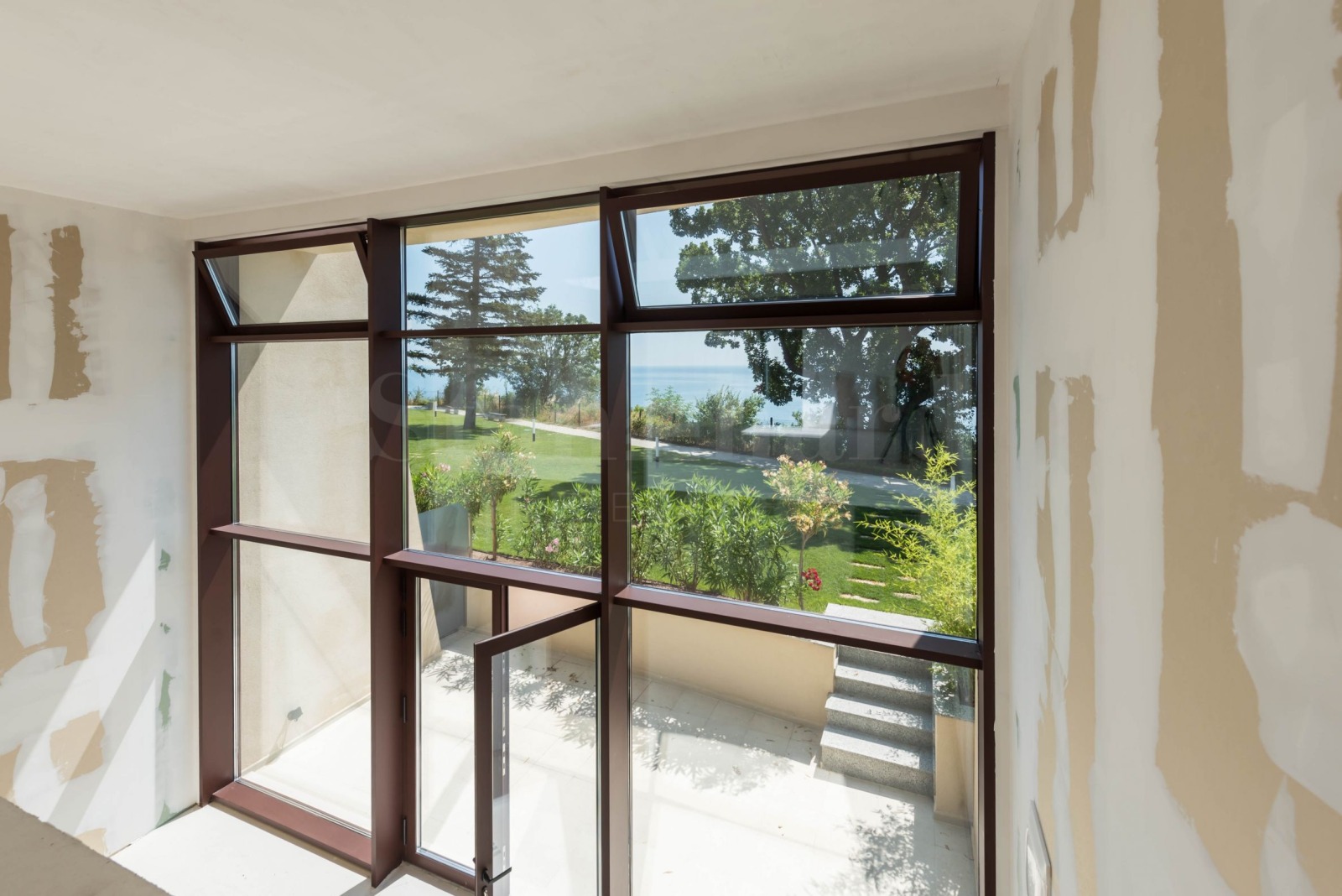 Продава КЪЩА, гр. Варна, м-т Ален мак, снимка 12 - Къщи - 55294571