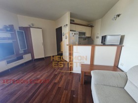 1 bedroom k.k. Zlatni pyasatsi, Varna 8