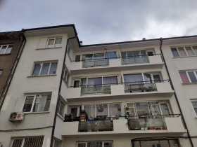 1 slaapkamer Oborishte, Sofia 2