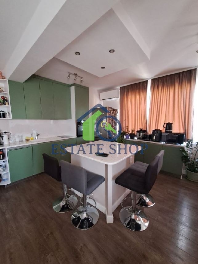 Продава  3-стаен град Пловдив , Кючук Париж , 104 кв.м | 46102804 - изображение [2]