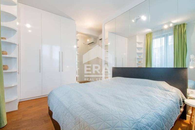 Продава 3-СТАЕН, гр. София, Център, снимка 7 - Апартаменти - 52987525