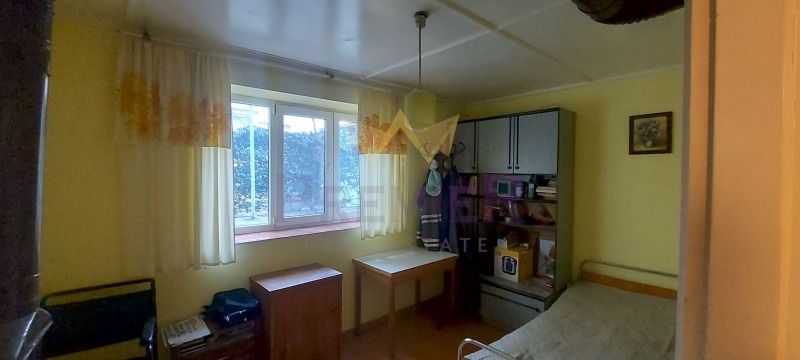 Продава КЪЩА, гр. Айтос, област Бургас, снимка 4 - Къщи - 53105766