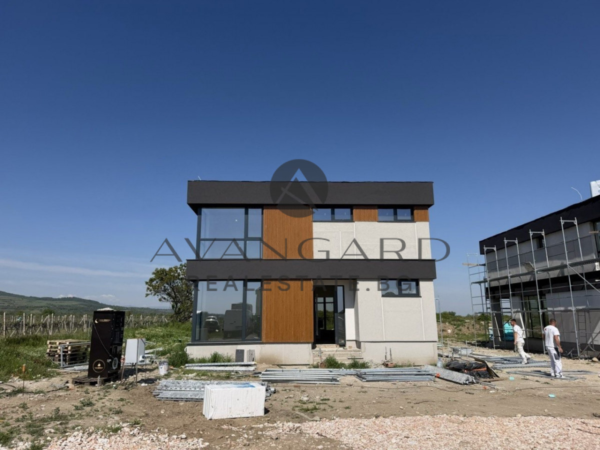 Продава КЪЩА, с. Първенец, област Пловдив, снимка 4 - Къщи - 54763702