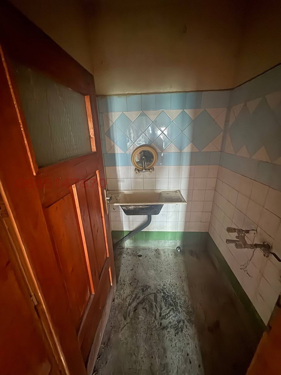 Продава КЪЩА, гр. Берковица, област Монтана, снимка 14 - Къщи - 55849140