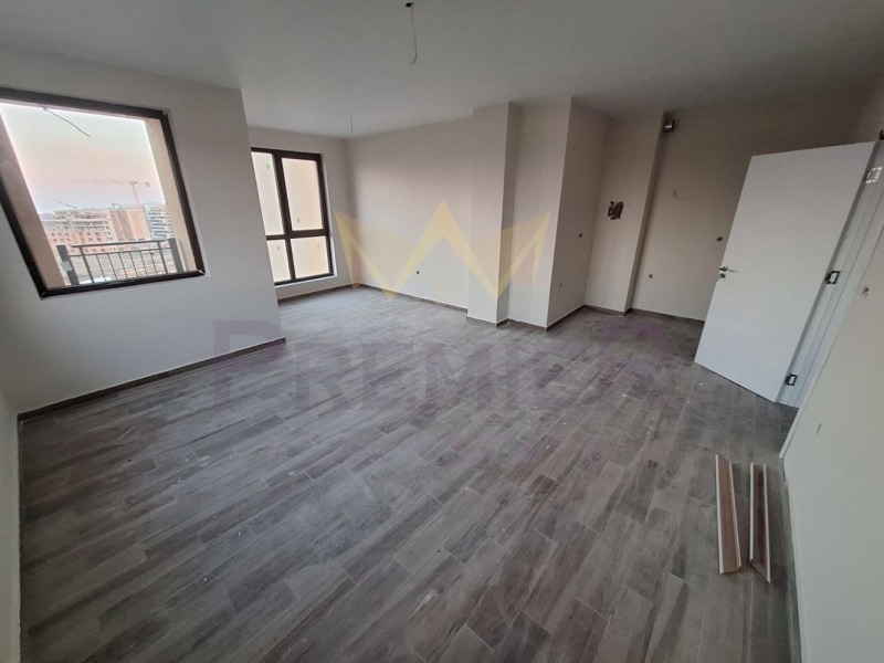 Продава 2-СТАЕН, гр. Бургас, област Бургас, снимка 2 - Апартаменти - 53107917