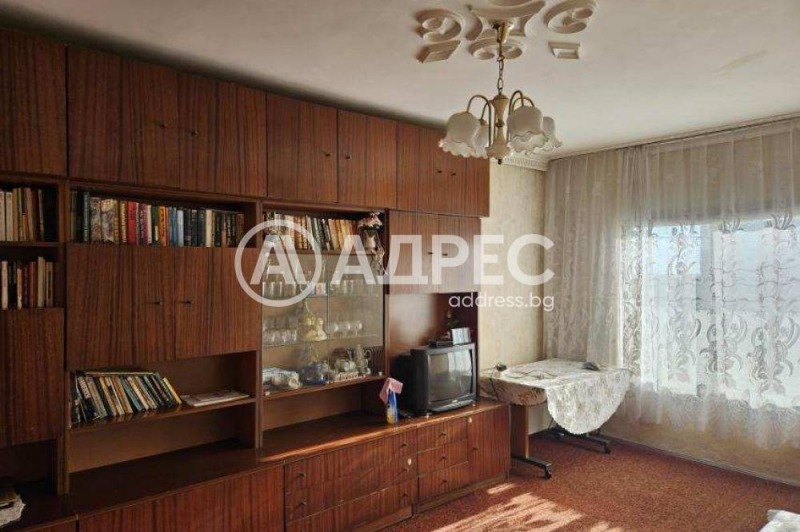 À venda  2 quartos Iambol , Centar , 82 m² | 29056594