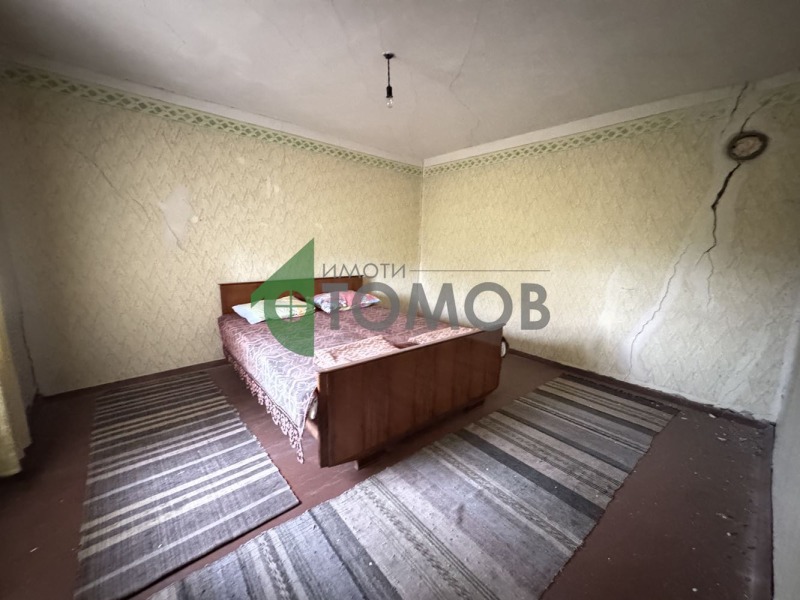 Продава КЪЩА, гр. Шумен, Мътница, снимка 5 - Къщи - 52272464