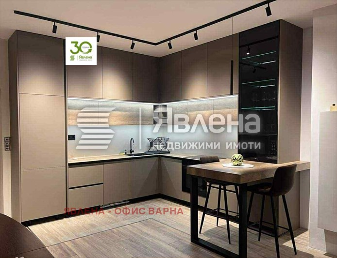 Продава КЪЩА, гр. Варна, м-т Манастирски рид, снимка 2 - Къщи - 55827669