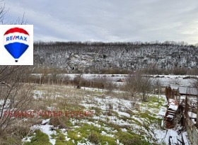 ПАРЦЕЛ, 610 m2