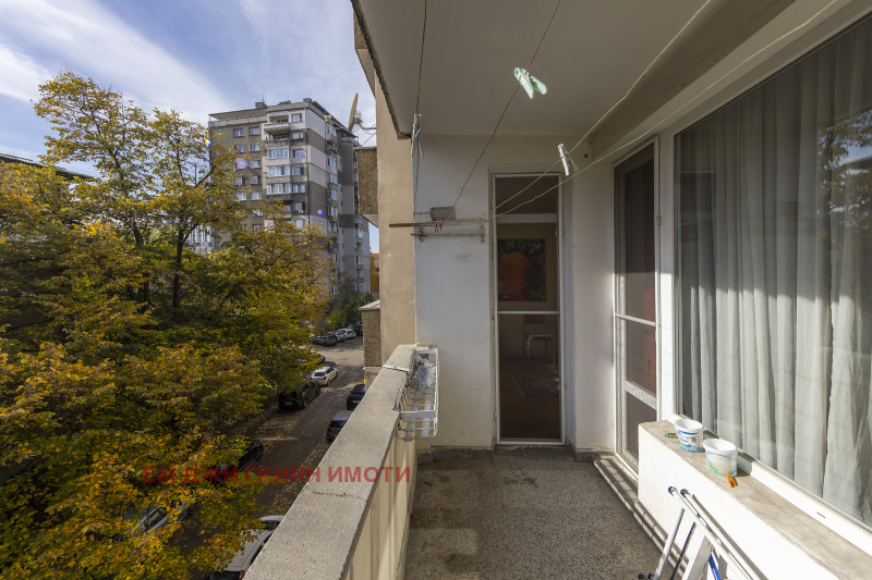 Продава МНОГОСТАЕН, гр. София, Център, снимка 8 - Апартаменти - 52988611