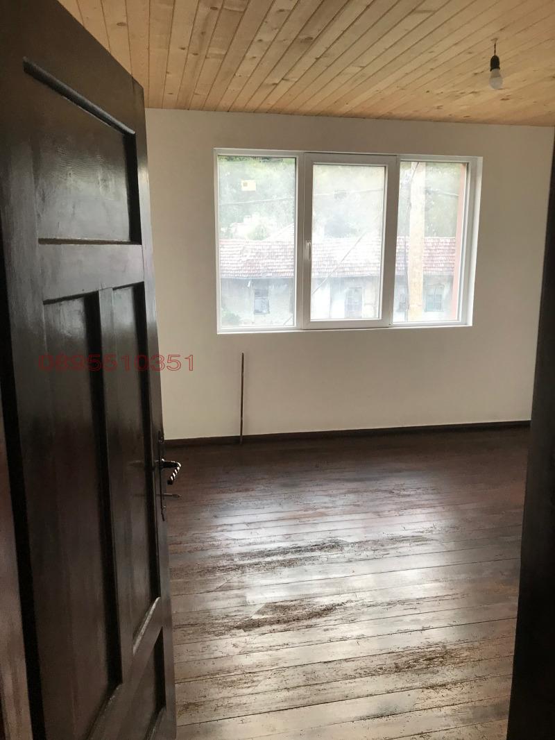 Продава КЪЩА, гр. Трявна, област Габрово, снимка 4 - Къщи - 52782796