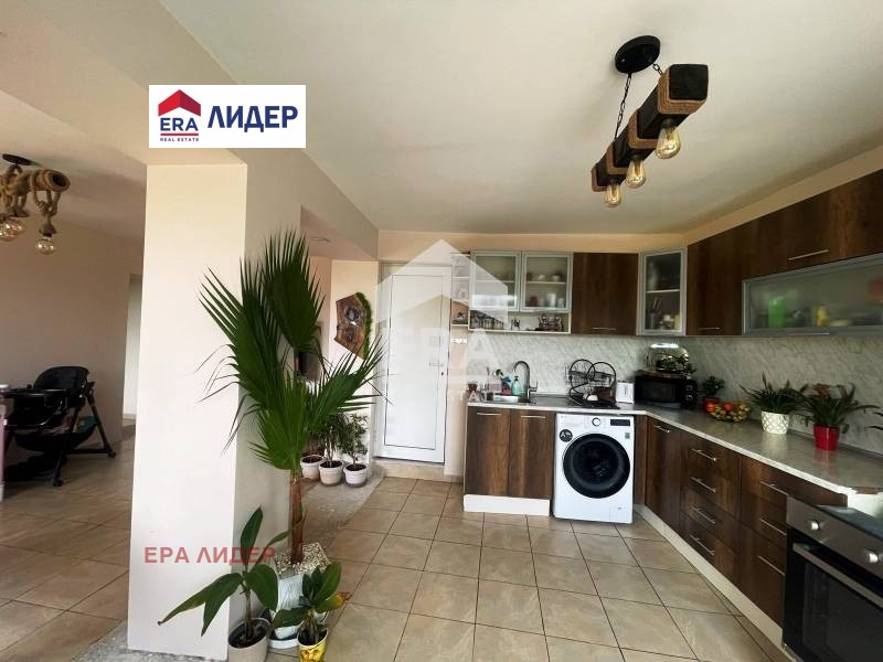 Продава КЪЩА, гр. Русе, в.з. Левента, снимка 4 - Къщи - 53779450