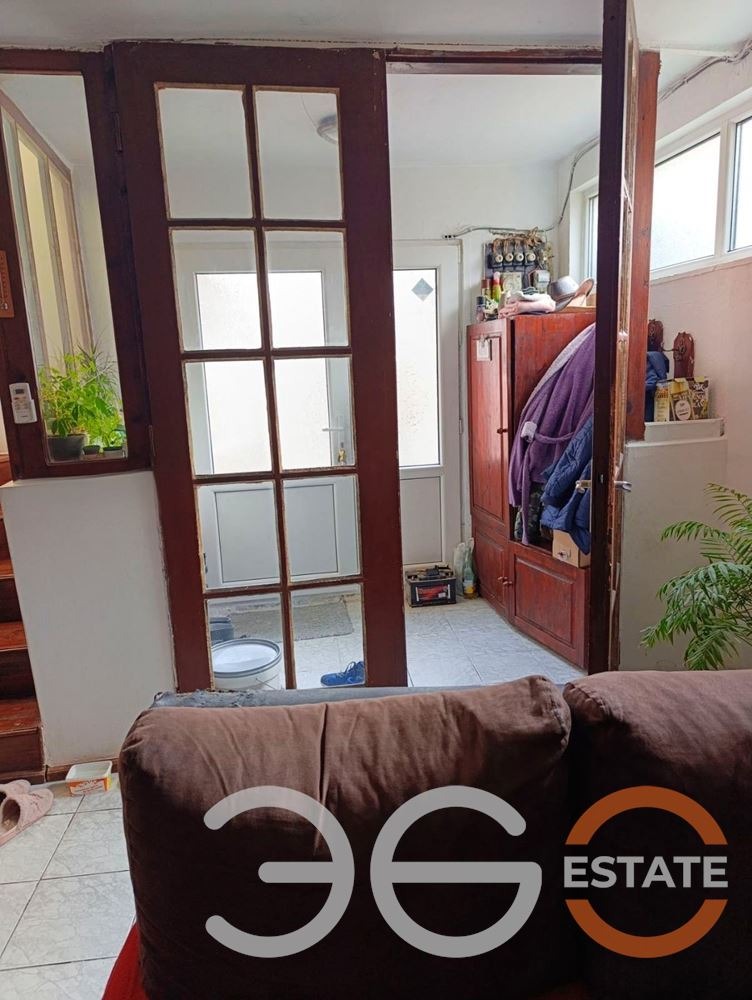 Продава КЪЩА, гр. Варна, Христо Ботев, снимка 8 - Къщи - 53983732