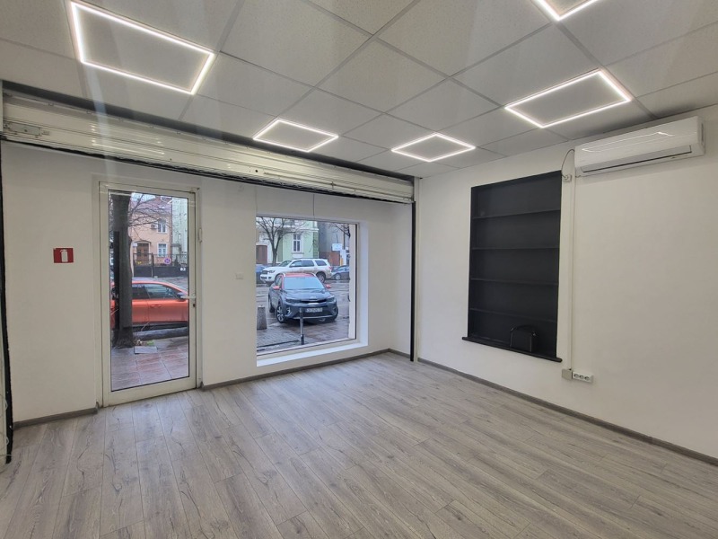 Продава МАГАЗИН, гр. София, Център, снимка 3 - Магазини - 53370351