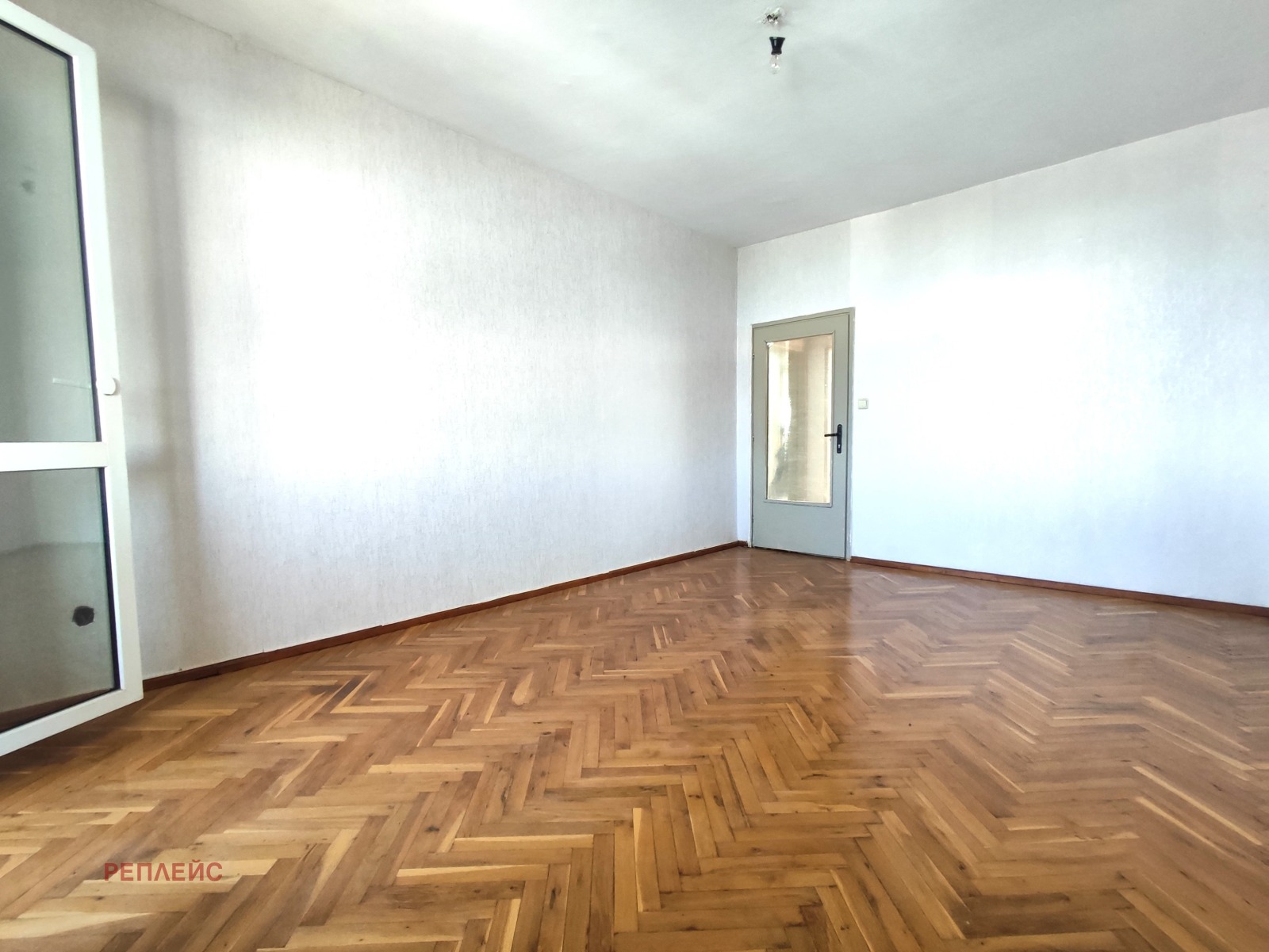 Продава 3-СТАЕН, гр. Варна, Младост 2