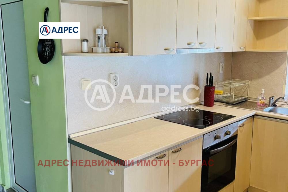 Продава КЪЩА, с. Порой, област Бургас, снимка 3 - Къщи - 54712332