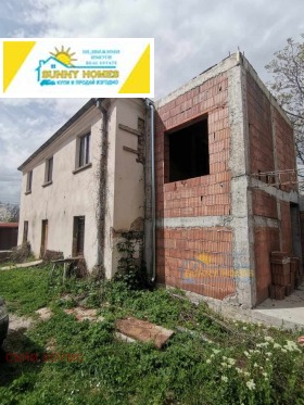 Продажба на имоти в с. Големаните, област Велико Търново - изображение 3 