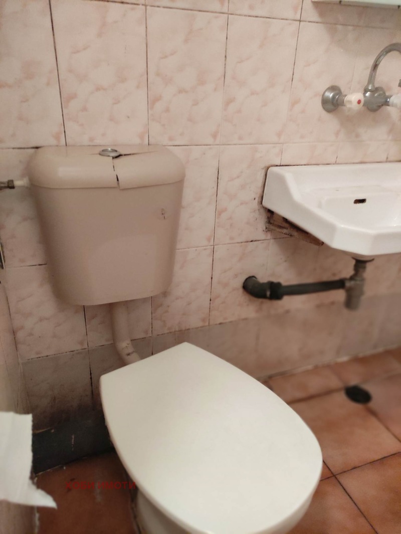 Продава  2-стаен град Пловдив , Въстанически , 48 кв.м | 63441552 - изображение [16]